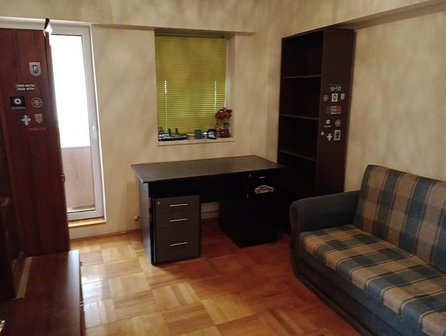 Apartament Ultracentral Kfc Craiova Buitenkant foto
