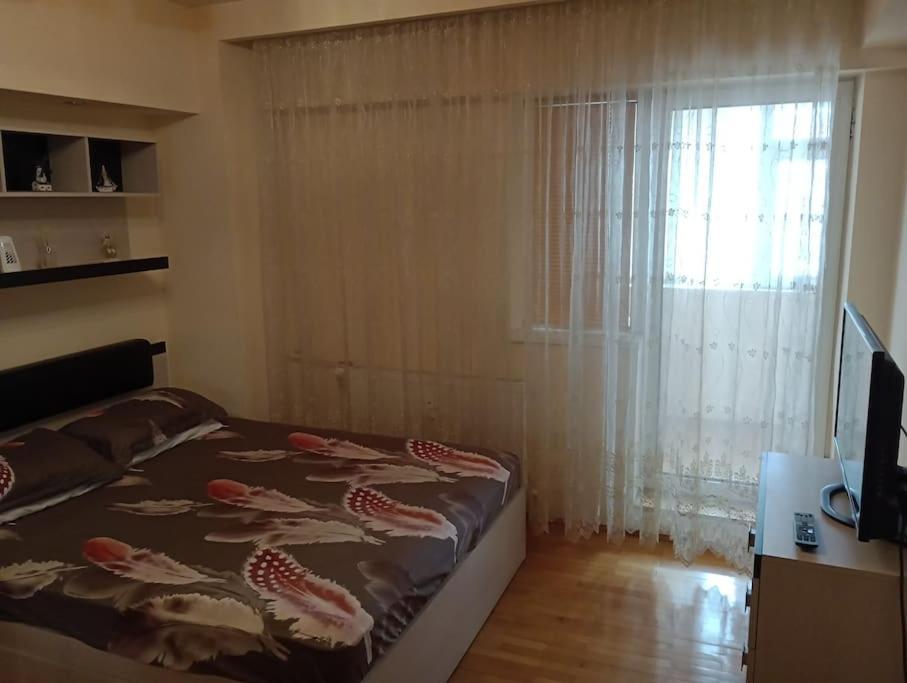 Apartament Ultracentral Kfc Craiova Buitenkant foto