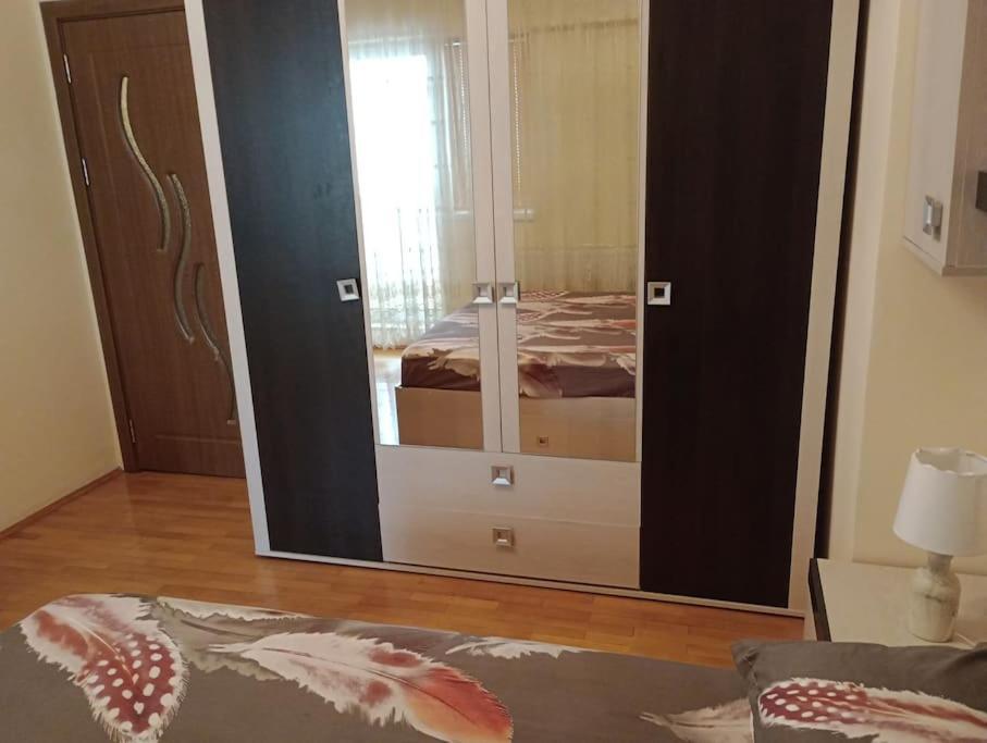 Apartament Ultracentral Kfc Craiova Buitenkant foto