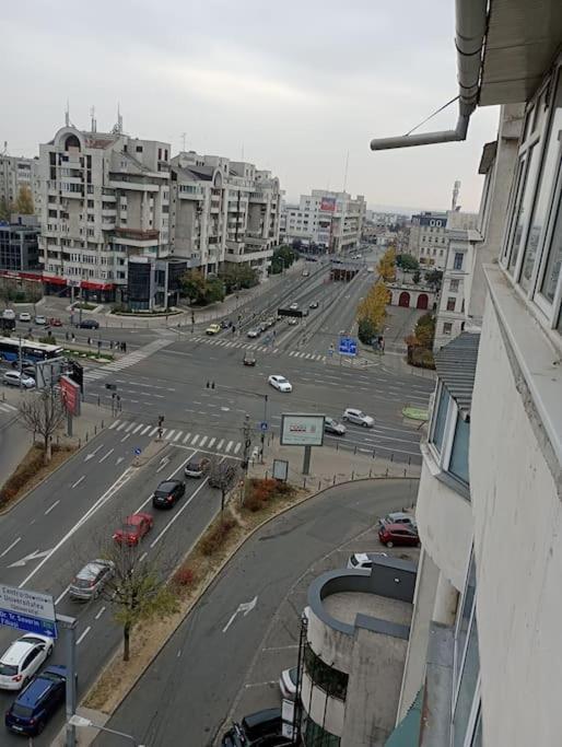 Apartament Ultracentral Kfc Craiova Buitenkant foto
